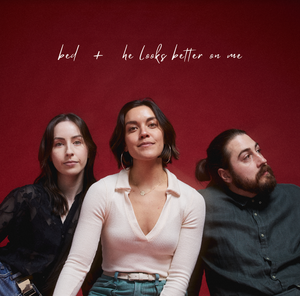 bed / he looks better on me